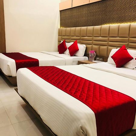 Hotel Guestinn Residency 뭄바이 외부 사진