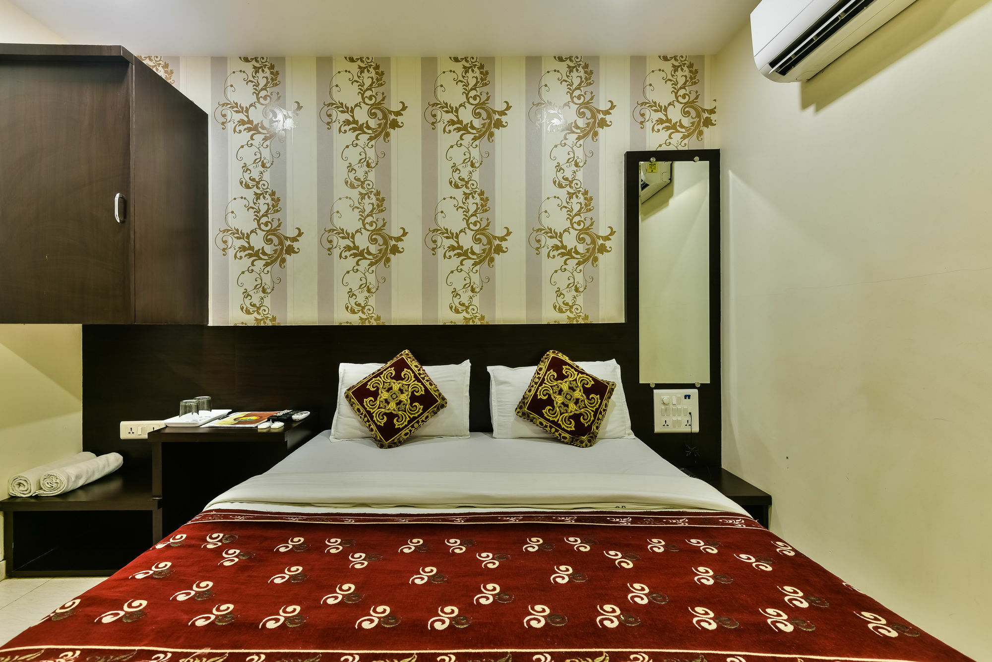 Hotel Guestinn Residency 뭄바이 외부 사진