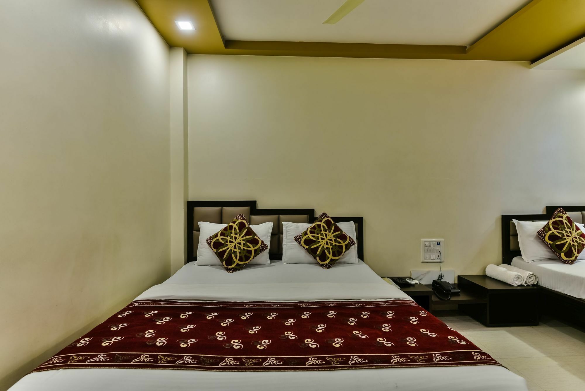 Hotel Guestinn Residency 뭄바이 외부 사진